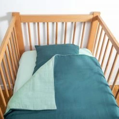 Hot Sale 🎁 Makian Wende-Bettwäsche Mull 80 x 80 / 35 x 40 cm - Patina / Mint 🌟 11 Hot Sale 🎁 Makian Wende-Bettwäsche Mull 80 x 80 / 35 x 40 cm - Patina / Mint 🌟 -Live & Sleep Sales makian wende bettwasche mull 80 x 80 35 x 40 cm patina mint pppm d5