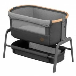 Brand new ✔️ Maxi-Cosi Beistellbett Iora klappbar, inkl. Matratze & Reisetasche - Essential Graphite - Collection 2022 🌟