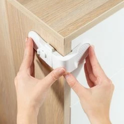 Promo π Reer Schubladen- & Schranksicherung 3er Pack - WeiΓ π 9 Promo π Reer Schubladen- & Schranksicherung 3er Pack - WeiΓ π -Live & Sleep Sales reer schubladen schranksicherung 3er pack weiss 71080 d3