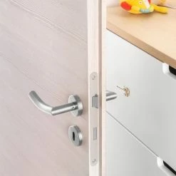 Cheap 🎉 Reer Türgriffschutz HandleGuard 2er Pack - Grau ✔️ 11 Cheap 🎉 Reer Türgriffschutz HandleGuard 2er Pack - Grau ✔️ -Live & Sleep Sales reer turgriffschutz handleguard 2er pack grau 70071 d5