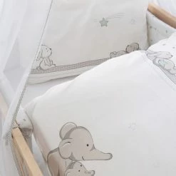 Hot Sale 🔔 Roba 4-tlg. Bettwäsche-Set Decke 100 x 135 cm, Kissen 40 x 60 cm, Nestchen, Himmel - Sternenzauber - Weiß ✨ 10 Hot Sale 🔔 Roba 4-tlg. Bettwäsche-Set Decke 100 x 135 cm, Kissen 40 x 60 cm, Nestchen, Himmel - Sternenzauber - Weiß ✨ -Live & Sleep Sales roba 4 tlg bettwasche set decke 100 x 135 cm kissen 40 x 60 cm nestchen himmel sternenzauber weiss 1492 s209 d4