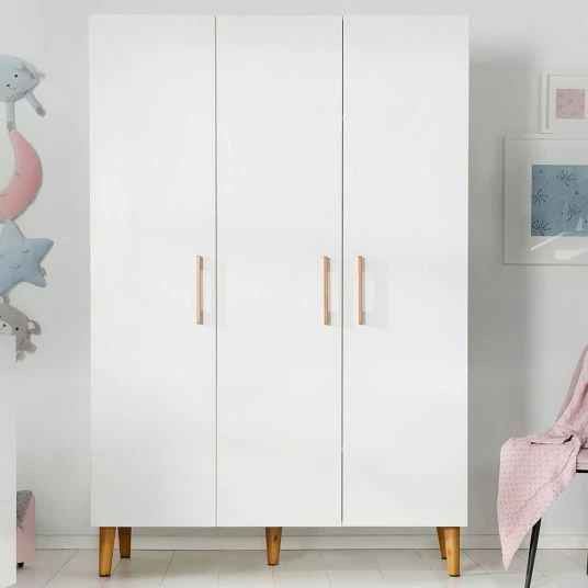 Coupon 🎉 Roba Kinderzimmer Mick mit 3-türigem Schrank, Bett, breiter Wickelkommode - Weiß 👏 3 Coupon 🎉 Roba Kinderzimmer Mick mit 3-türigem Schrank, Bett, breiter Wickelkommode - Weiß 👏 - Image 3